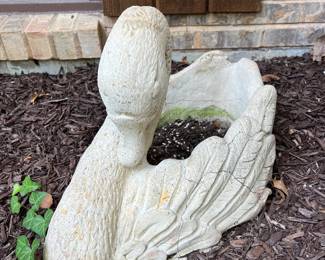 Concrete Swan~$20.00
Has cracks 