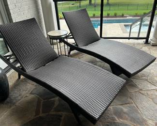 Pair of chaise lounges