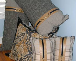 Kensington Manor Duvet and Pillows