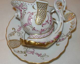 Antique Dresden Carl Thieme Swan Cup/Saucer Gold gilt inside.