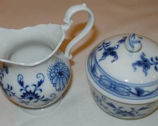 Meissen Sugar Creamer.............PLEASE DO NOT EMAIL, TEXT OR CALL 850 508 3755