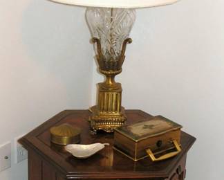 Mid Century Table...............PLEASE DO NOT EMAIL, TEXT OR CALL 850 508 3755