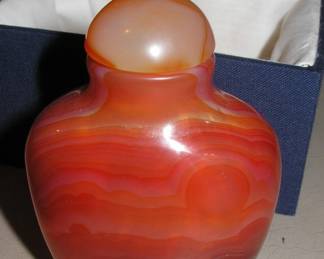 Asian Agate Snuff Bottle with Box