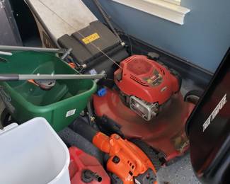 Toro Lawnmower, Blower, Spreader and more