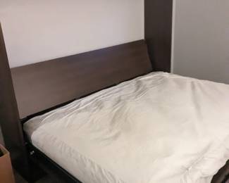 Murphy bed 