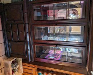 Cherry China Cabinet priced to move Estate opens at 8am and first $450.00 gets this beautiful piece for your showcase .This is a blowout price ready to move and reduction beneficial for the buyers.