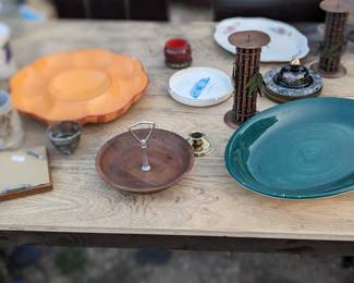 Blowout table with four chairs is being dropped to the low low to move off property .This is a solid wood table has been sanded was going to refinish and comes with 4 chairs .Price ready for it first $40.00 cash takes table and chairs home .Estate opens 8am!!!