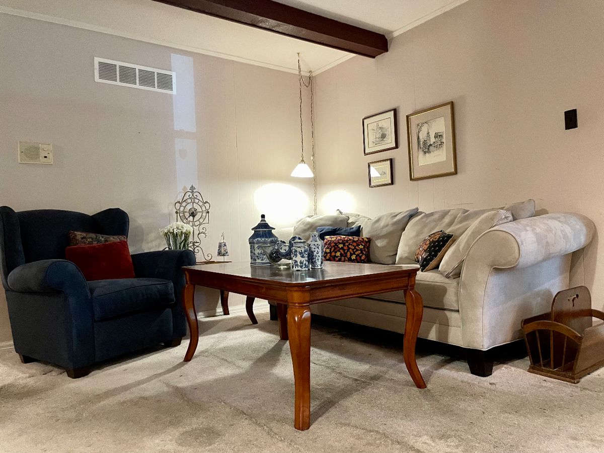 Old school estate sale by MoMo Estate Sales starts on 9/23/2023