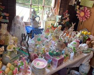 Hop on in to Easter Decor