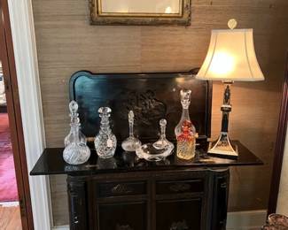 Another Chinese bar with hidden compartments