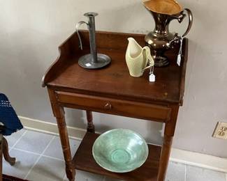 Early washstand