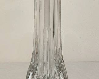 BACCARAT VASE