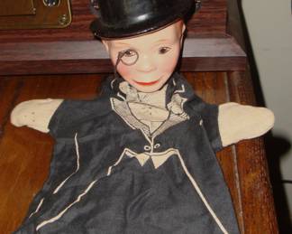 1930'S EDGAR BERGENS CHARLIE MCCARTHY HAND PUPPET