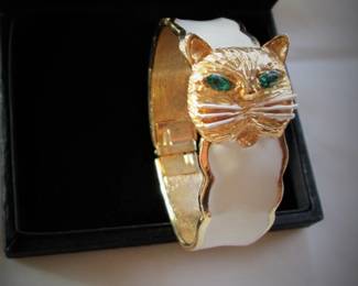 MID-CENTURY "PEEK-A-BOO" CAT WATCH