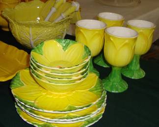 HAPPY & FUN MID-CENTURY POTTERY - MANY PIECES & SETS TO CHOOSE FROM