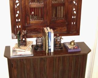 VINTAGE HAND CARVED WOODEN WALL MIRROR