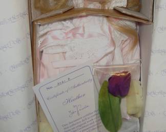 HAMILTON COLLECTION NEW IN BOX