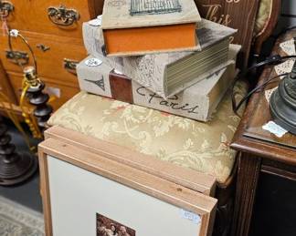 Frame with Signature Mat great for a Wedding/Party