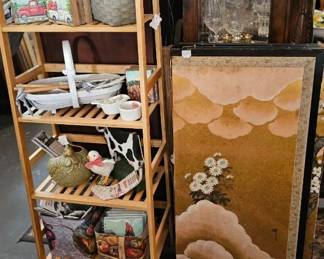 Small Shelf
Asian Screen 