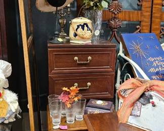 Nightstand
Side Table 