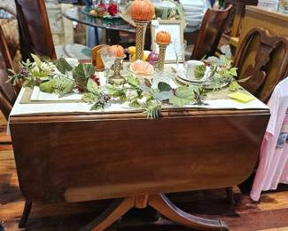 Drop Leaf Table 