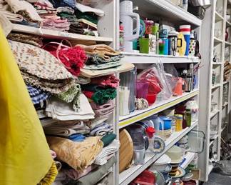 Kitchen Linens
Kitchen Items 