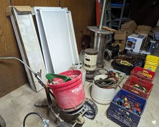 Hoses, straps, ropes, garden spreader, outdoor heater, lights