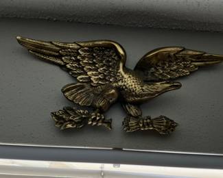 Metal eagle wall decor