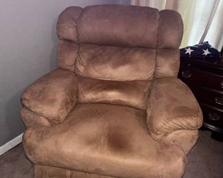 Leather recliner 