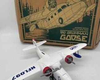 Vintage ERTL Grumman goose plane