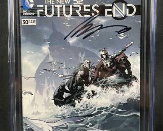 DC New 52  #30 CGC Sig. 9.4 Brian Azzarello