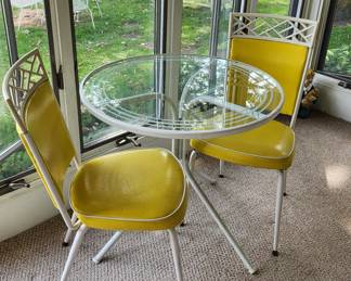 Retro Bistro Set
