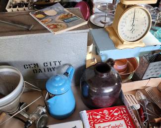 Primitives and Kitchen Items