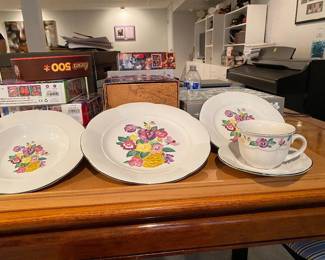 Pansy dishes
