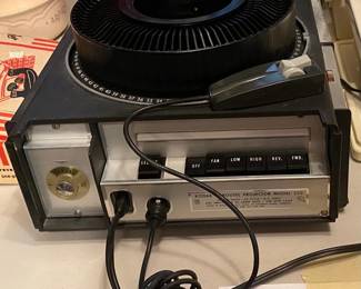 kodak projector.  Works great.