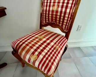 182. Pair of Side Chairs w/ Carved Frame (21" x 20" x 38")