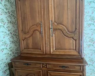 221. Antique French 2pc Hutch (60" x 26" x 41" base) (57" x 19" x 65" hutch)