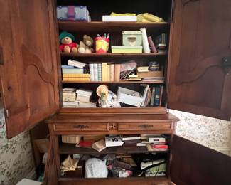 221. Antique French 2pc Hutch (60" x 26" x 41" base) (57" x 19" x 65" hutch)