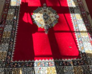 225. Red Medallion Rug (5'8" x 8')
