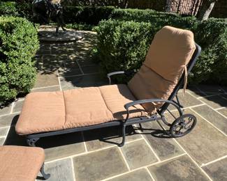 94. Pair of Powder Coated Aluminum Chaise Lounges and Side Table from Fortunoff (as is)