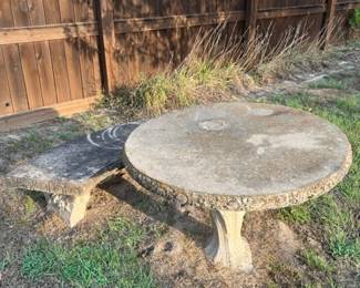 CONCRETE BENCH & TABLE 