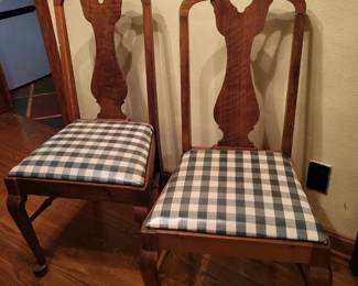 Set of 4 antique wood dining chairs with 1 matching arm chair. 