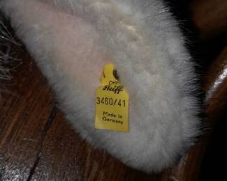 Steiff White Bunny Rabbit Puppet W/ Ear Tag