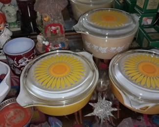 Pyrex Sunflower Bowls W/ Matching Lids, NY World's Fair Coaster, & Native American Milk Glass Mug