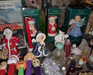 Christmas Goebel Figurines