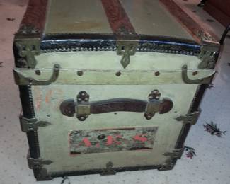 FABULOUS Antique Steamer Trunk (In GREAT Antique Condition)