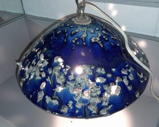 FABULOUS ORIGINAL MID-CENTURY MODERN HANGING BLUE SPECKLED POTTERY CEILING LIGHT FIXTURE! (STILL WORKS!)