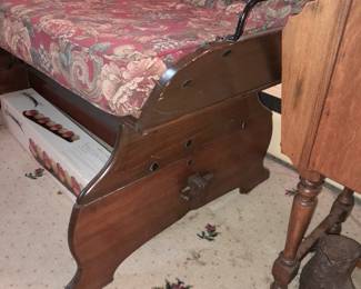 FABULOUS Set Of 2 Upholstered Stagecoach Benches