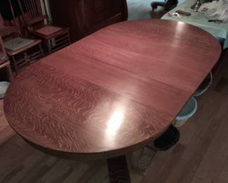 Antique Wooden Dining Room Table W/ Leaves