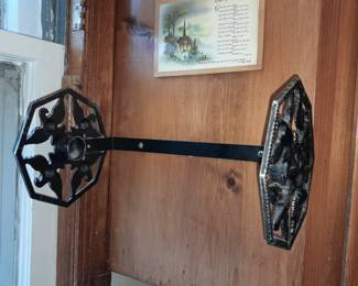 Cast Iron Rooster Paper Towel Holder